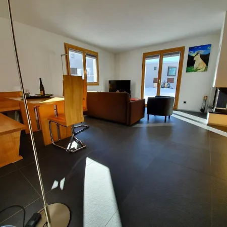 Chesa Suls Ers Apartment